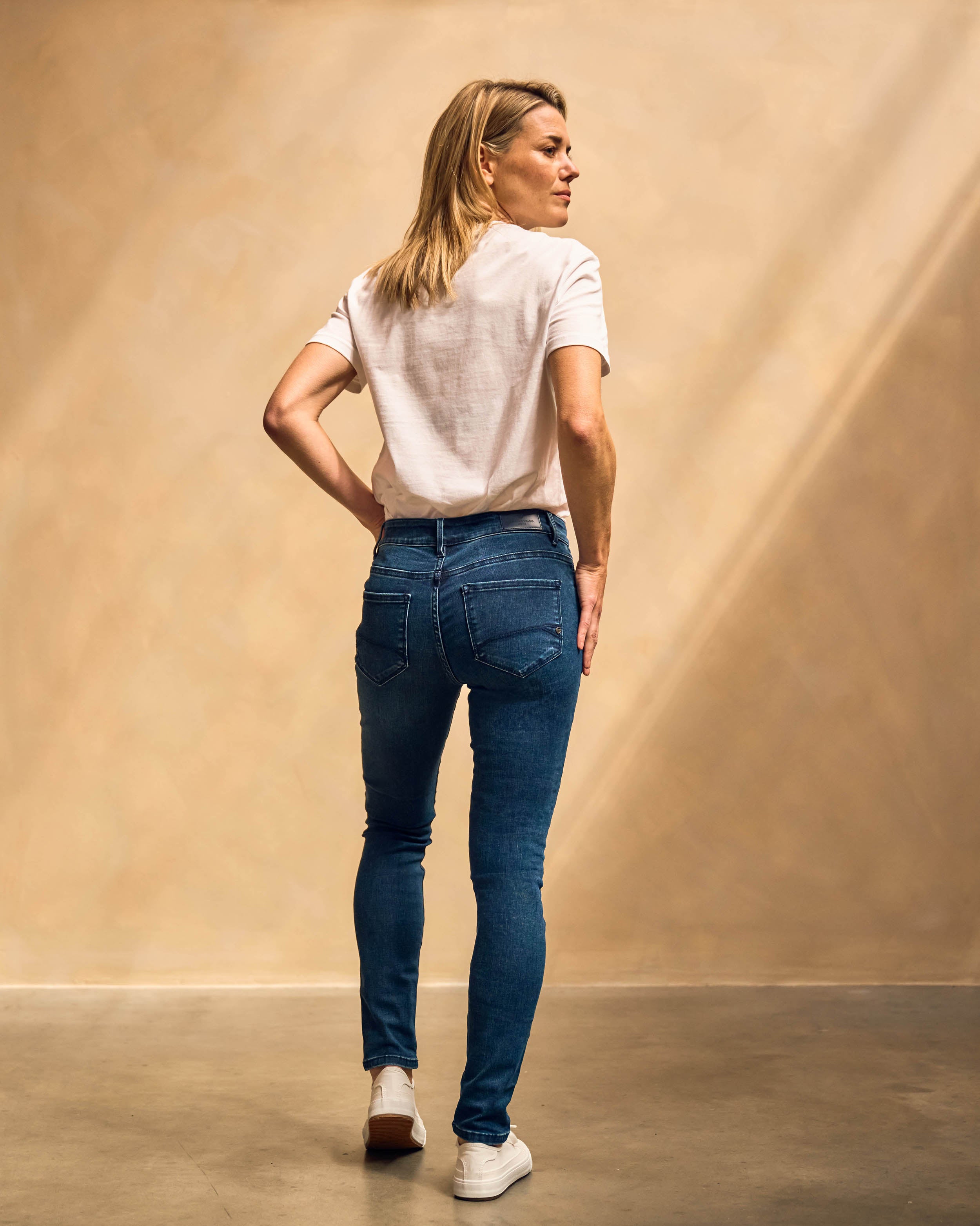 Nicole Medium Rise Skinny - Deep Blue