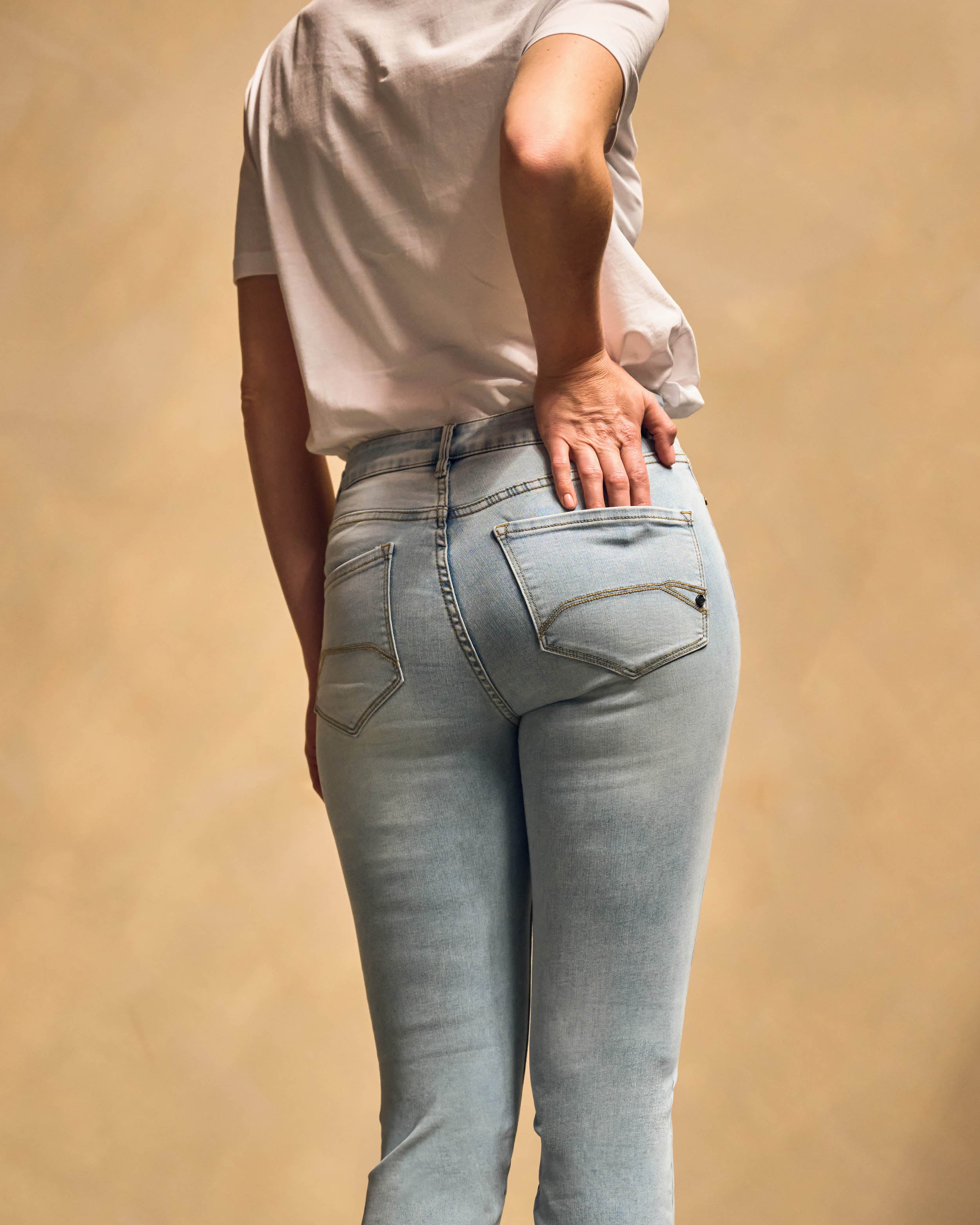 Faye High Rise Flair - Light Denim